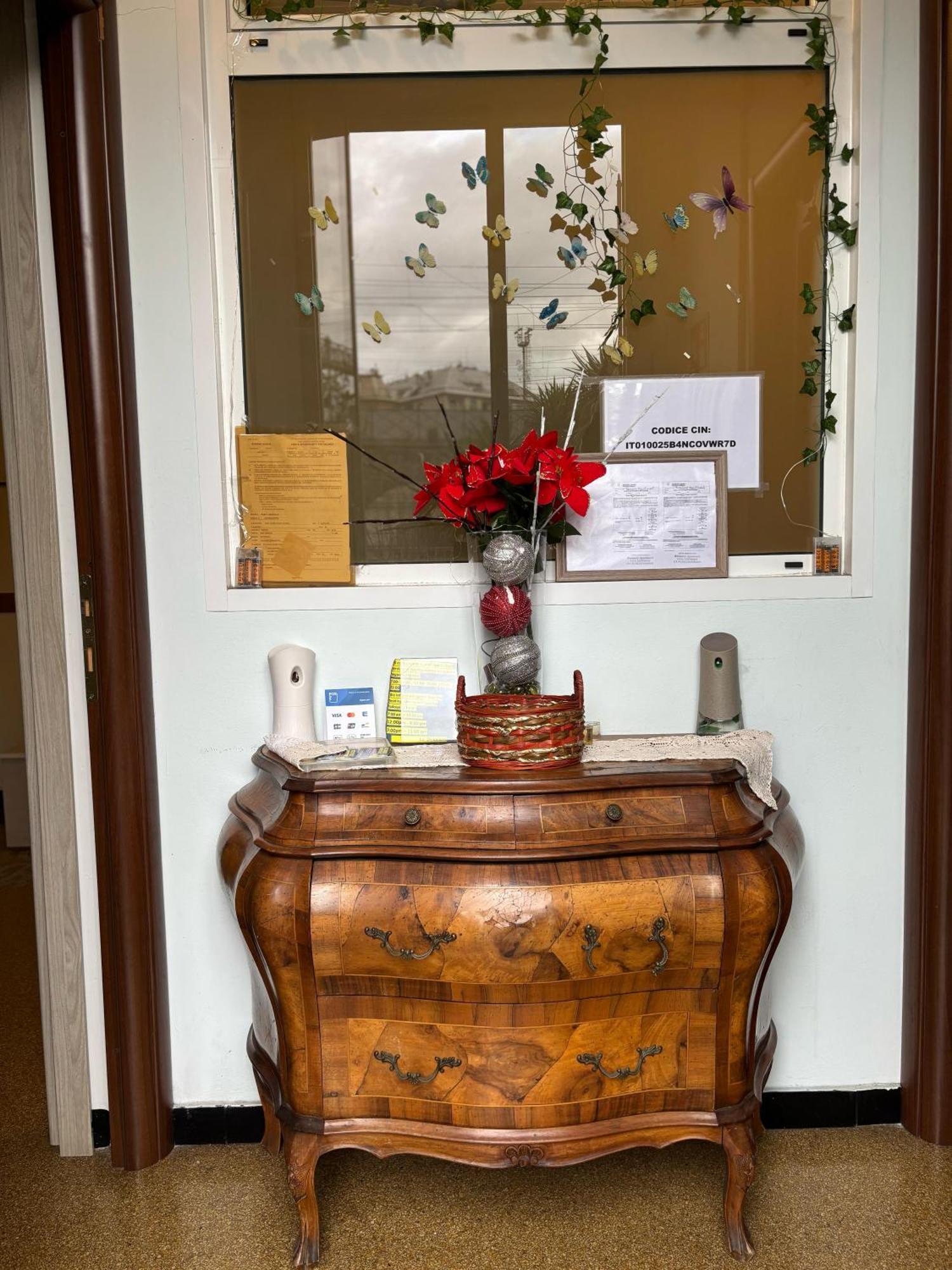 Suite Tolemaide Genua Zewnętrze zdjęcie
